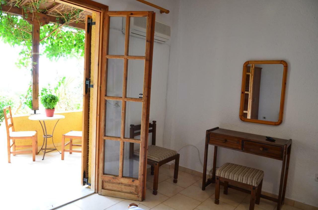 Vagia Beach Apartments, Aegina Island Екстериор снимка