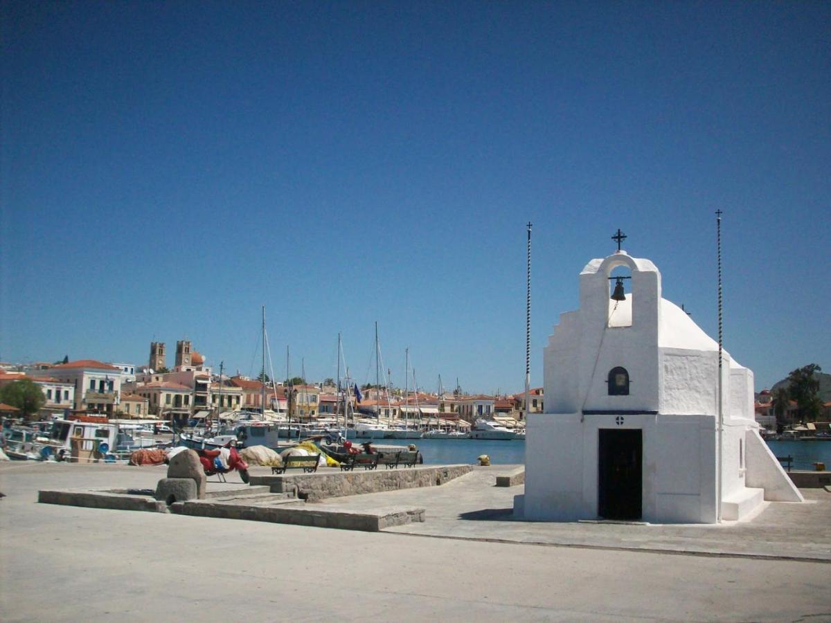 Vagia Beach Apartments, Aegina Island Стая снимка